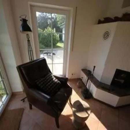 Holiday home Traumferienhaus Mit Ostseeblick Mit Sehr Grossem Wohnbereich In Idyllischer Lage In -rugen-