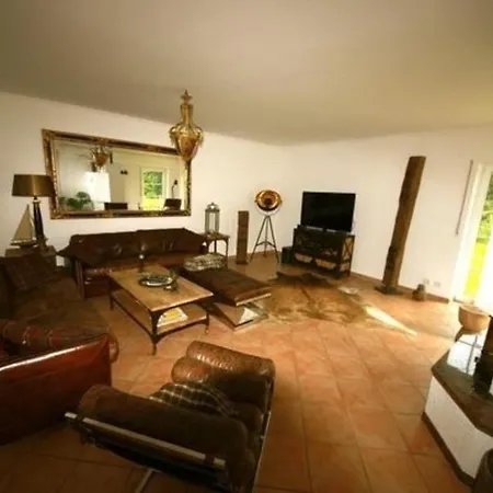 Traumferienhaus Mit Ostseeblick Mit Sehr Grossem Wohnbereich In Idyllischer Lage In -rugen-