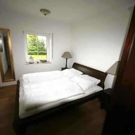 Holiday home Traumferienhaus Mit Ostseeblick Mit Sehr Grossem Wohnbereich In Idyllischer Lage In -rugen- Vieregge