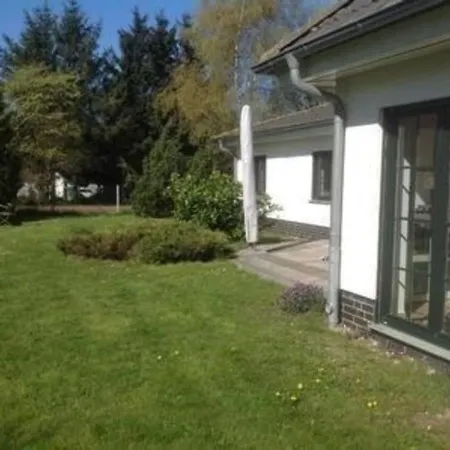Traumferienhaus Mit Ostseeblick Mit Sehr Grossem Wohnbereich In Idyllischer Lage In -rugen- Holiday home *